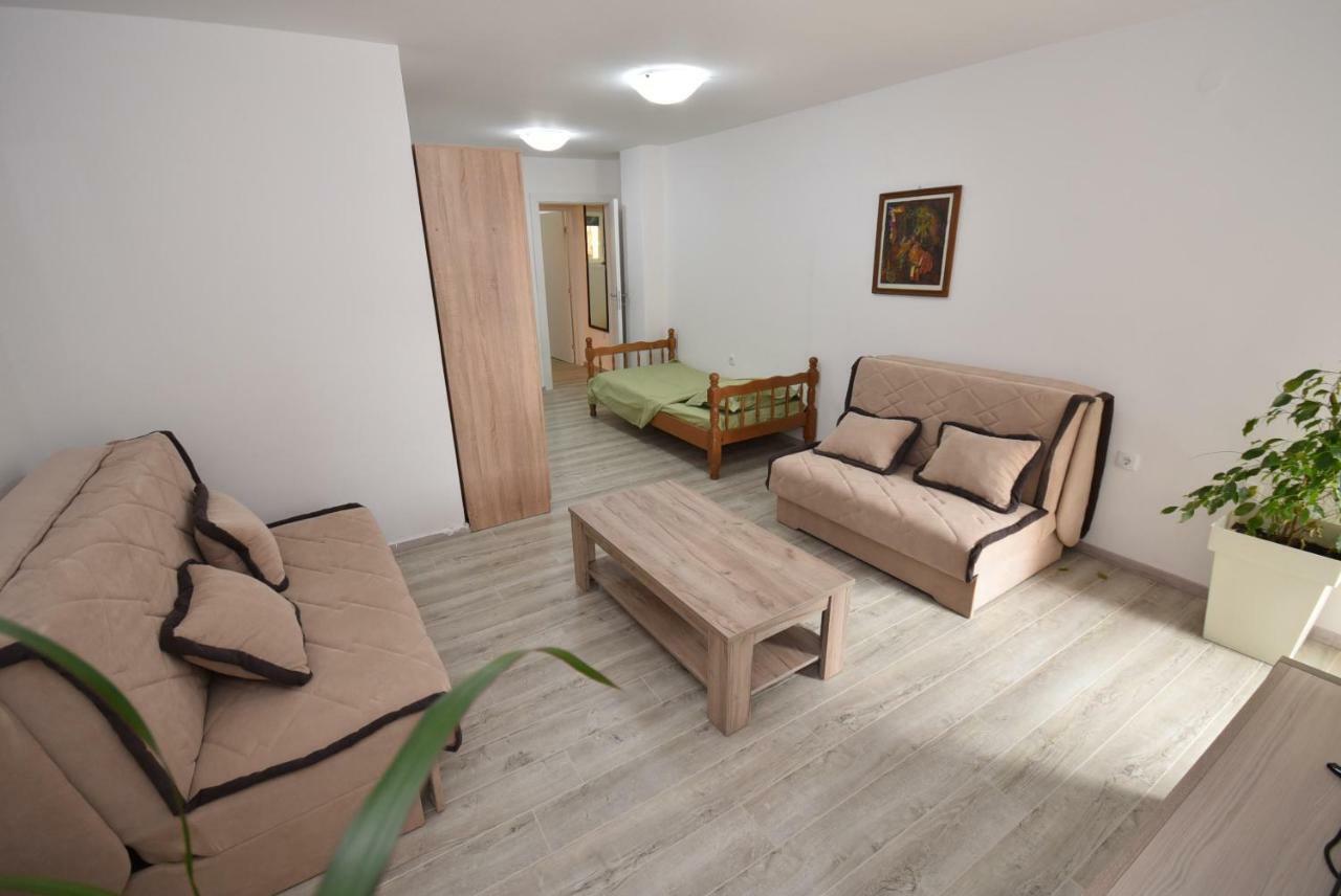 House By The Sea * Tivat