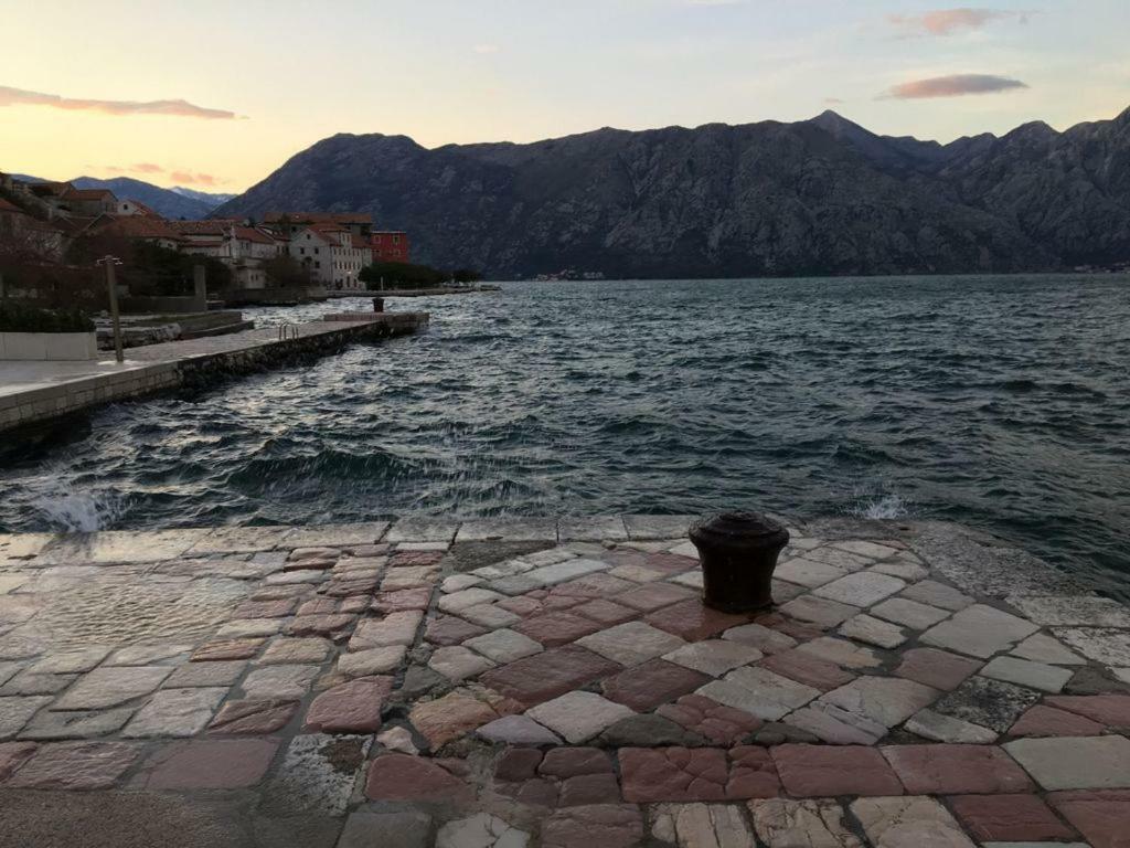 House By The Sea * Tivat