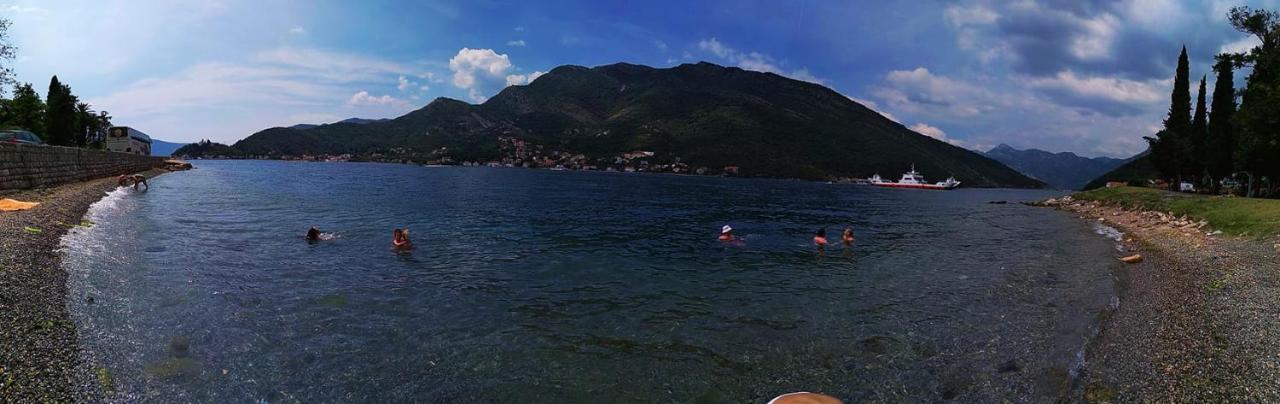 House By The Sea * Tivat